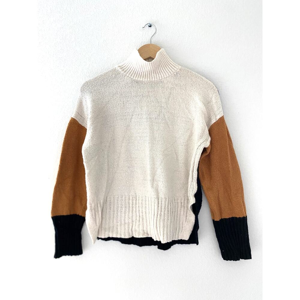 Time and Tru Women’s Colorblock Turtleneck Sweater Size M 8-10 Black Cream Brown